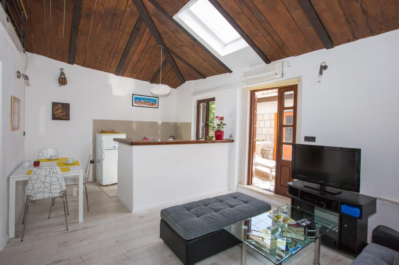 Apartments Kralj1 챠브타트 외부 사진